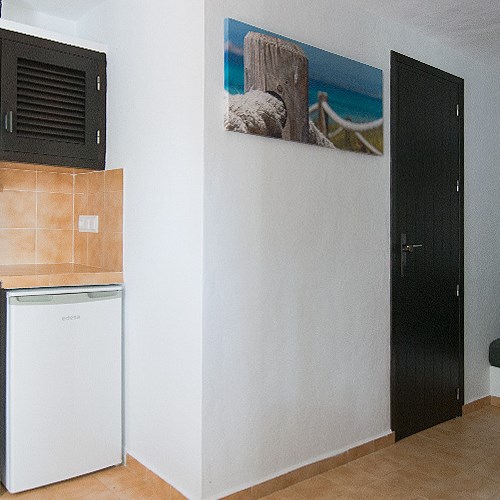 Galería fotográfica de los Apartamentos vacacionales Noray, en es Caló, Formentera